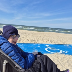 e8411746-8ab0-4121-ad81-99035e863654